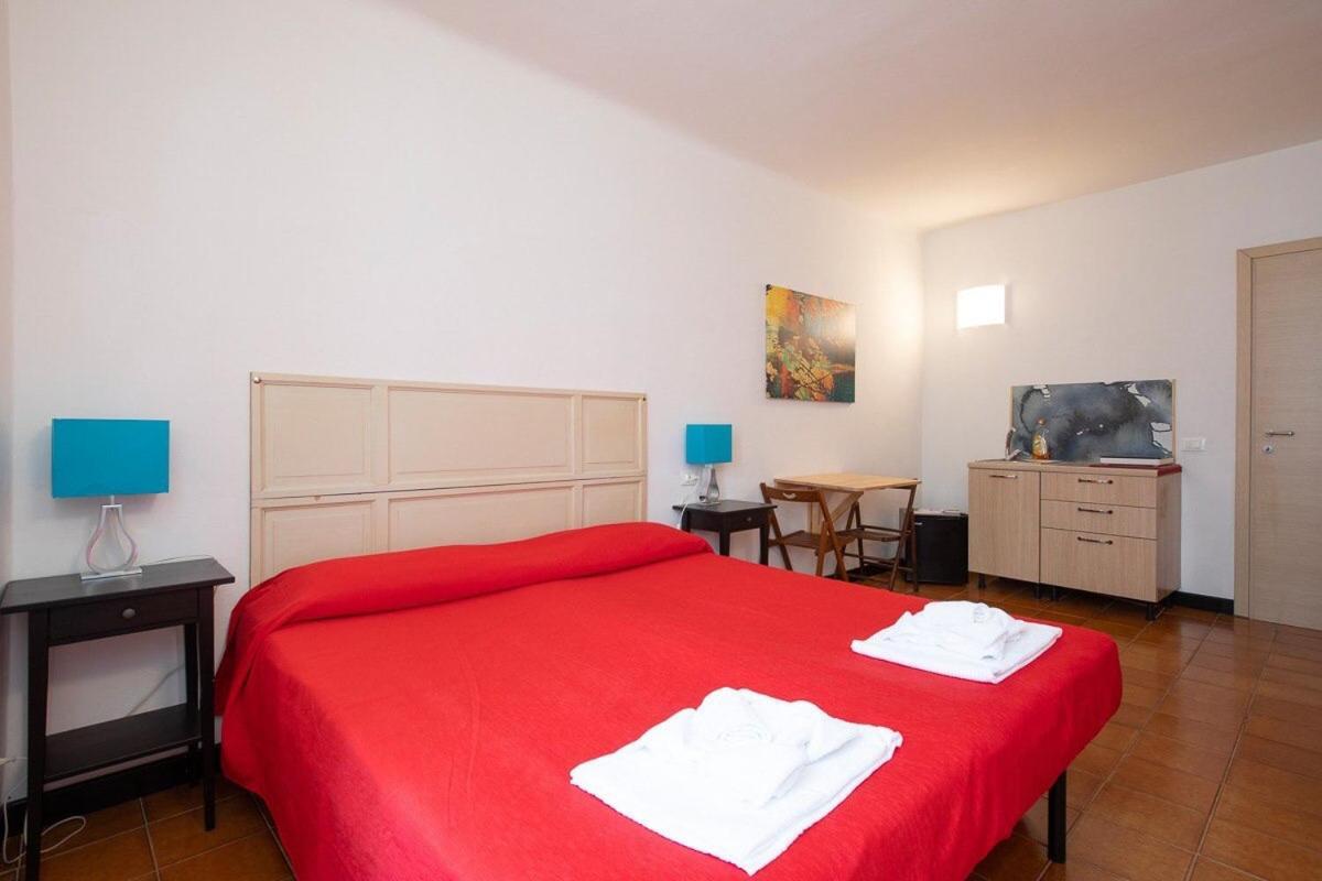 Colombo 181 Hotel Riomaggiore Ngoại thất bức ảnh