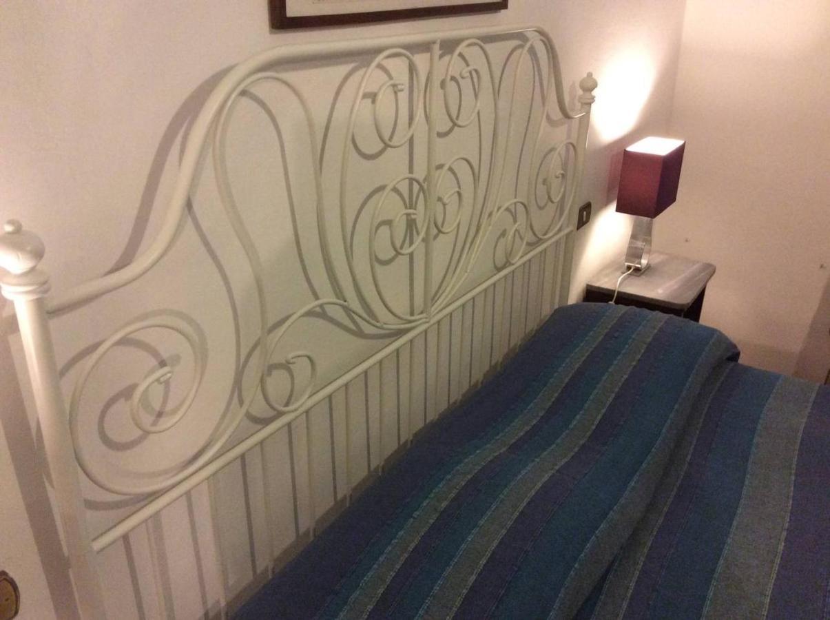 Colombo 181 Hotel Riomaggiore Ngoại thất bức ảnh
